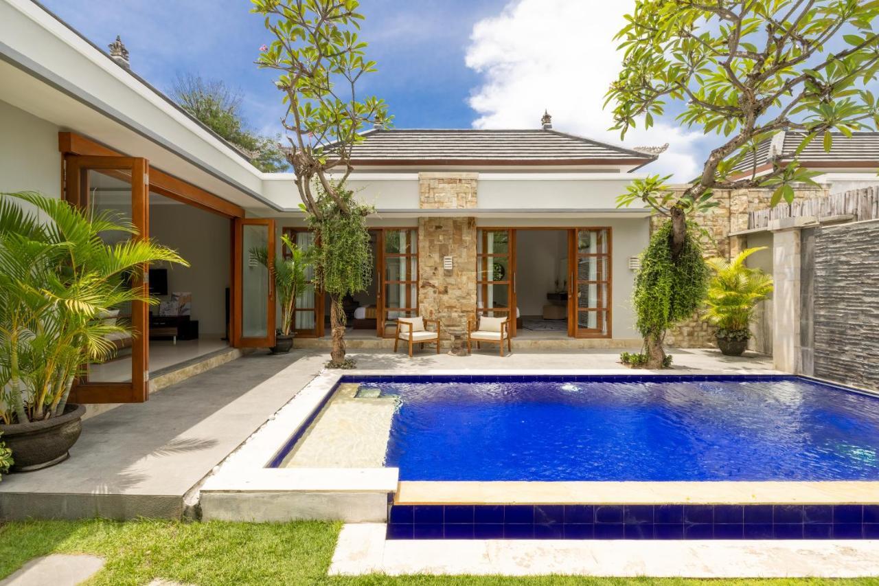 Bali Voyage Villa Seminyak  Exterior photo